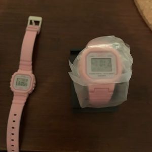 Casio Accessories - Women's Classic Casio Quartz Watch Casio Accessories - Women's Classic Casio Quartz Watch